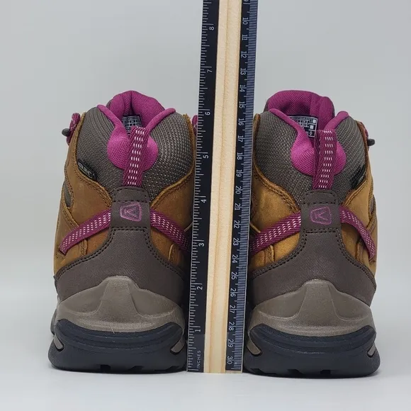 KEEN Circadia Vent Hiking Boots Womens Size 6.5 Waterproof Syrup Bosenberry New