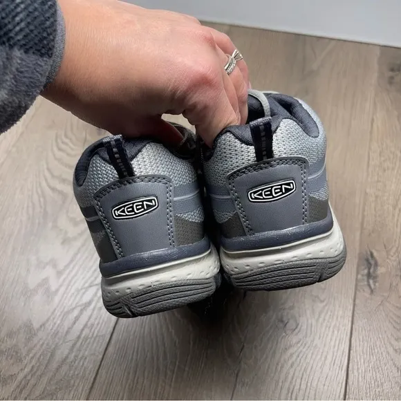 Keen Terradora Waterproof Low Top Sneakers Gray Lace Up Outdoor Shoes Size 5
