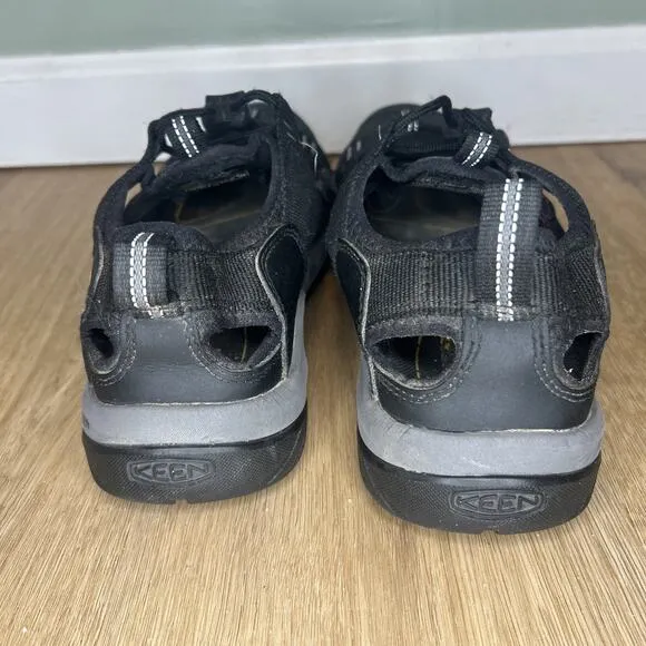 KEEN Utility Men’s 9 D Atlanta II Cooler Size Black Steel Toe Men Shoes Sandals