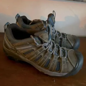 Keen Targhee II hiking boots