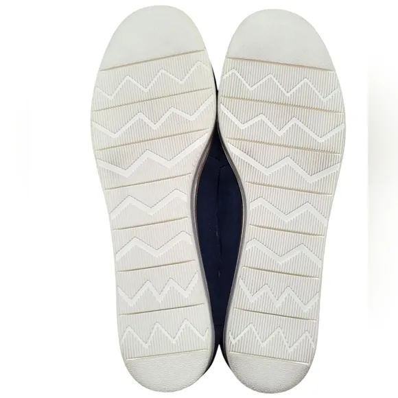 Kelly and Katie Tiewel Blue Slip On Leather Boat Shoes Loafers