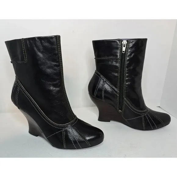 Kenzie Tulip Black Leather Booties Heels Wedges Women’s Size 7