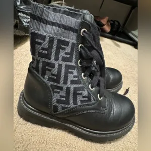 Kids Fendi boots