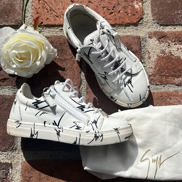 Kids Giuseppe Zanotti Double Zip All Over Print Low Sneaker.