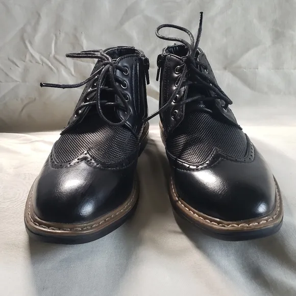 Kingston dress boots by Xray- Sz. 1.5