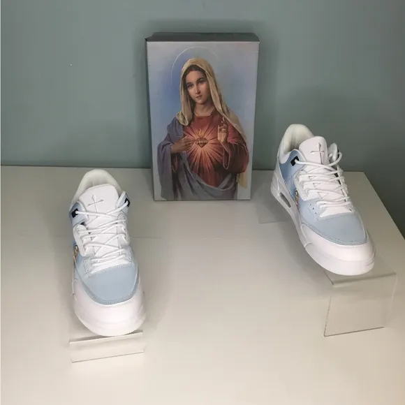 Kito Mother Mary - Tribus Sneakers -Size 9 - NIB