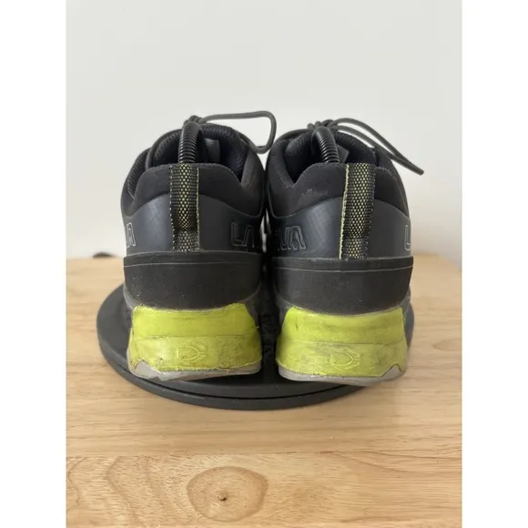 La Sportiva Spire GTX Mens Size 10 Gray GoreTex Trail Hiking Shoes EUC