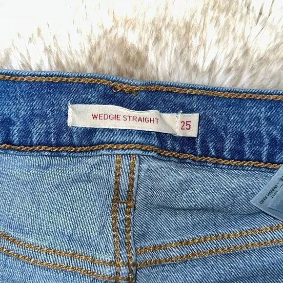 Levi’s wedgie fit high waist jeans | Sz 25