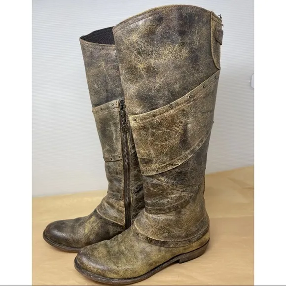 Liberty Black boots Tan distressed brown Studded 7.5