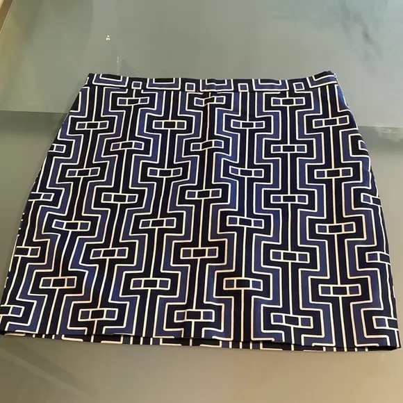 Like NEW MICHAEL Michael Kors Mini Skirt with Stretch Size 8