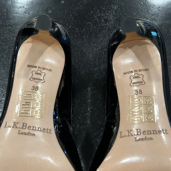 L.K. Bennett Stila Black Patent Courts Size 38/7