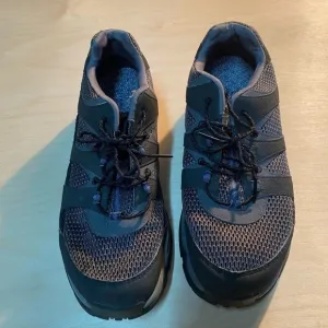 L.L. Bean Men’s Sneakers size 12W (CF)