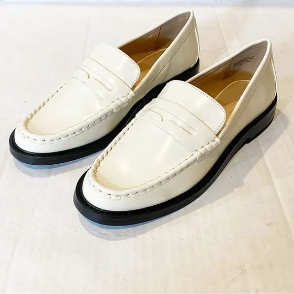 LOFT Penny Loafer Creme