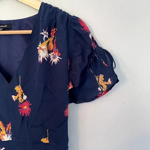 Madewell Silk Poppy Dress in Cactus Flower Navy Floral Silk Dress SZ 2