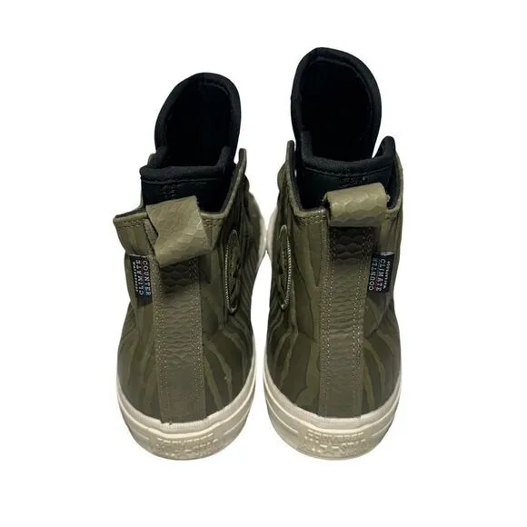 Men’s Green Converse waterproof sneakers size 9