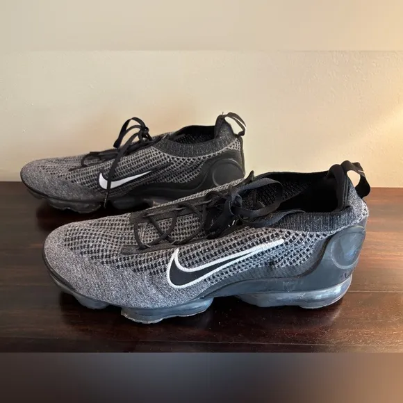 Mens Nike Vapormax Black/Gray