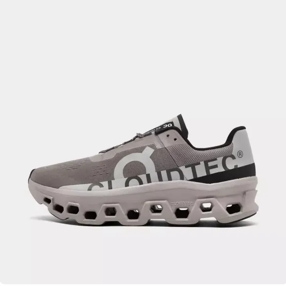 Mens On Cloudmonster Running Shoes size 7- BRAND NEW IN BOX