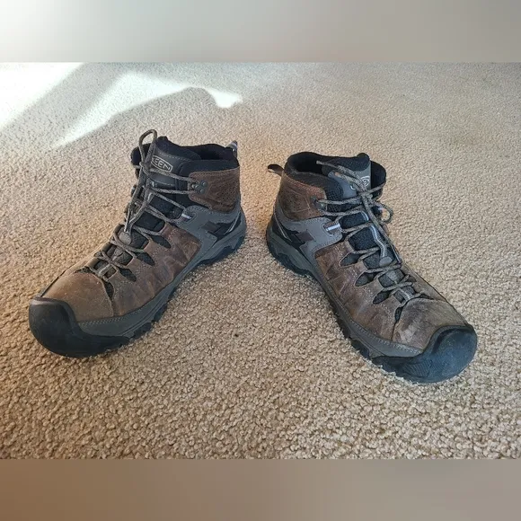 Men's Targhee III Waterproof Mid hiking Boot