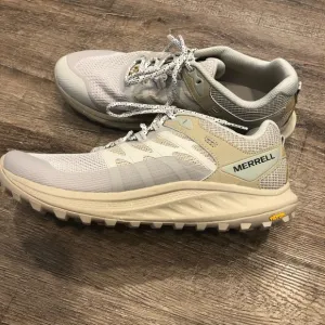 Merrell Antora 3 Low Womens Athletic Running Shoes  Size 10.5