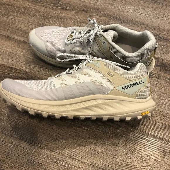 Merrell Antora 3 Low Womens Athletic Running Shoes  Size 10.5