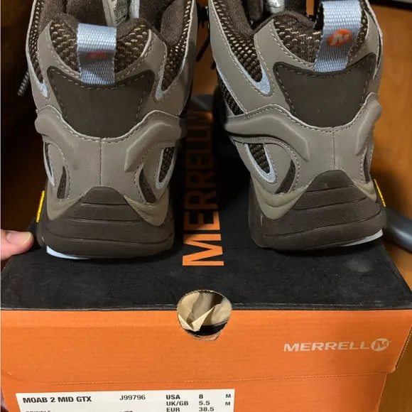 MERRELL HIKING WATERPROOF BOOTS MOAB 2 MID GTX J99796 WMNS SIZE 8 NWB