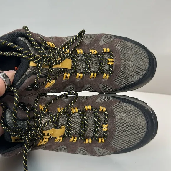 Merrell Men’s Oakcreek Mid Waterproof Hiking Boots Size 8.5