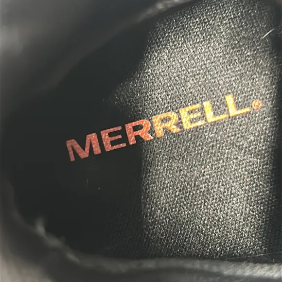 Merrell Men’s Oakcreek Mid Waterproof Hiking Boots Size 8.5