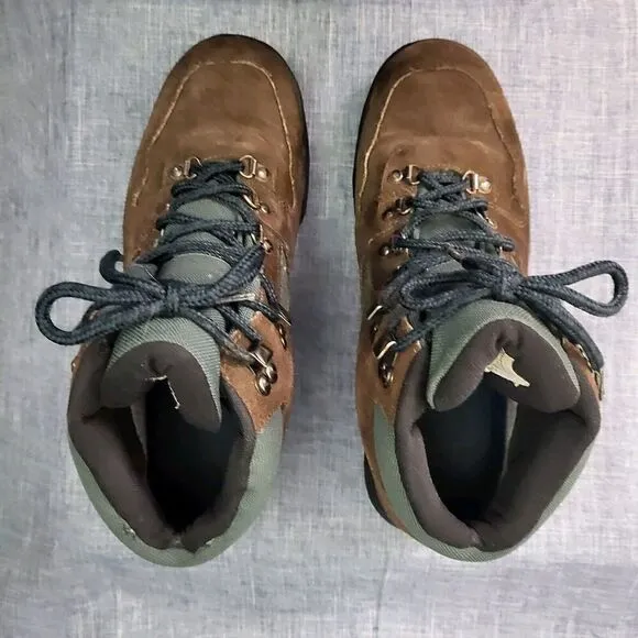 Merrell Nova GTX Gore-Tex Hiking Trail Boots Brown Forest Women’s Size 9 US
