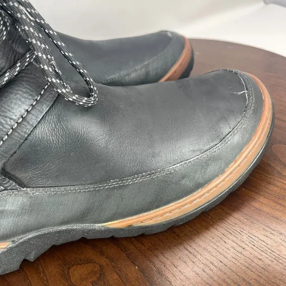 Merrell Sylva Boot Women's 11 Black Leather Faux Fur Side Zip Winter Shoe J02084