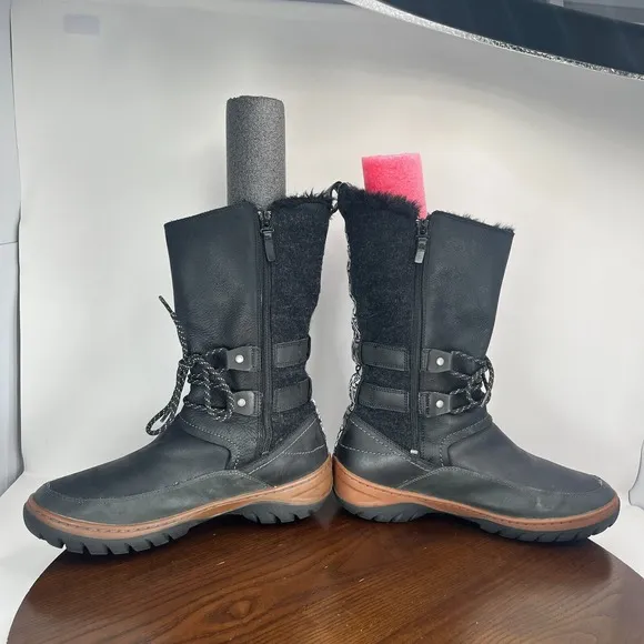 Merrell Sylva Boot Women's 11 Black Leather Faux Fur Side Zip Winter Shoe J02084