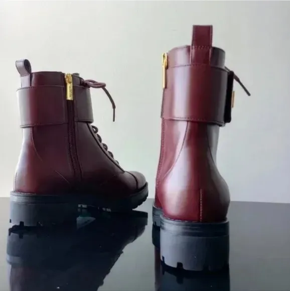 Michael Kors Burgundy Boots Size 7M