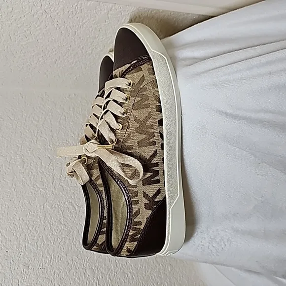 Michael Kors MK City Sneakers