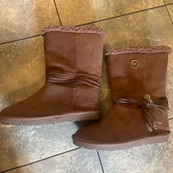 Michael Kors Pamina boots sz 2
