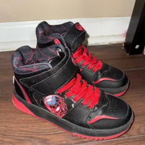 MILES MORALES SNEAKERS