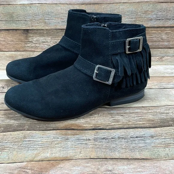 Minnetonka Dixon Suede Ankle Boots Size 8