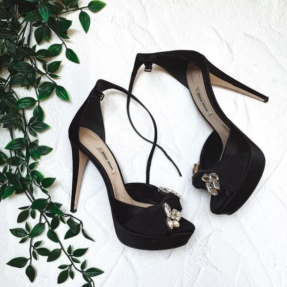 MIU MIU Black hight heels