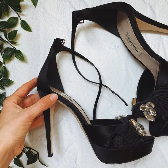 MIU MIU Black hight heels