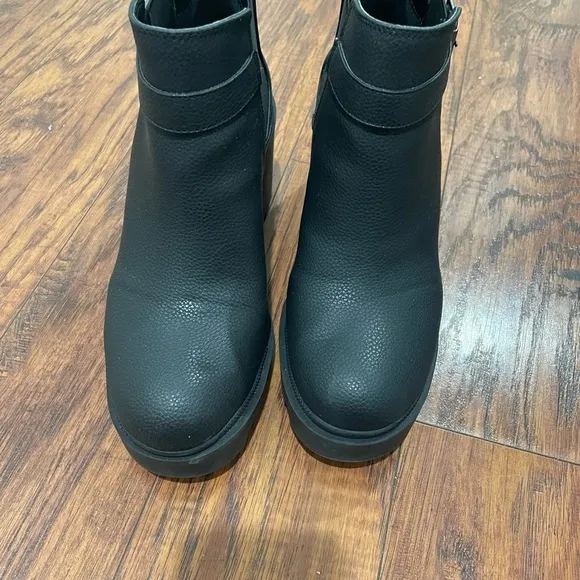 Mix No. 6 Boots 8 1/2 M 39