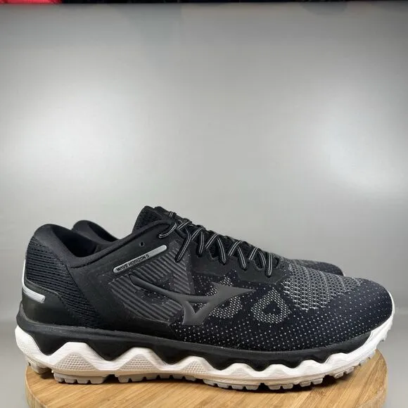 Mizuno Wave Horizon 5 Mens US 15 Black Running Shoes Sneakers