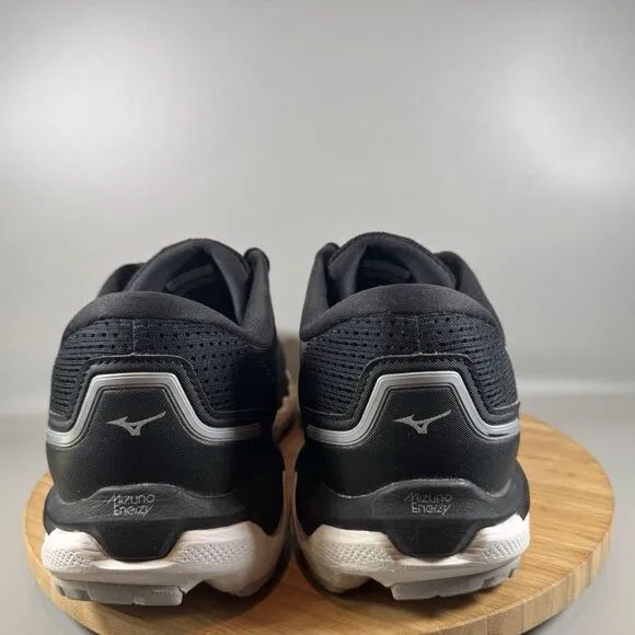 Mizuno Wave Horizon 5 Mens US 15 Black Running Shoes Sneakers
