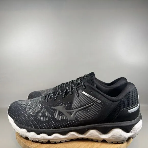 Mizuno Wave Horizon 5 Mens US 15 Black Running Shoes Sneakers