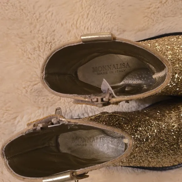 Monnalisa gold boots