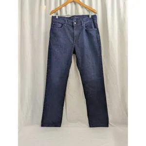 Mott &amp; Bow women's W32 x L32 straight leg dark wash, 98% cotton jeans J9