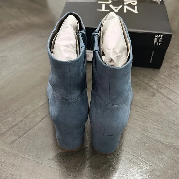 NATURALIZER Wrenley Booties Women's Shoes In Blue Dusk Fabric