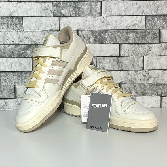 New Adidas Forum 84 Low Mens 9.5 Khaki Crème Sneakers