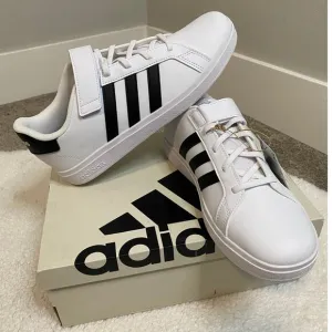 New Adidas Grand Court 2.0 Teens/Kids Sneakers Size 7