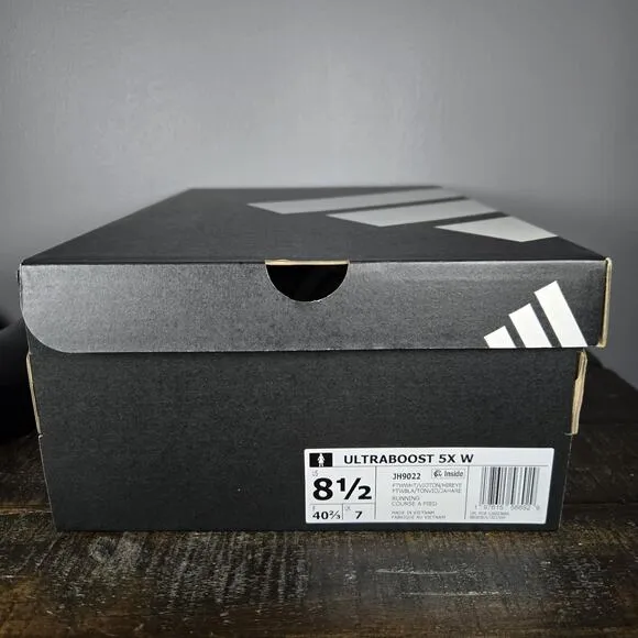 NEW Adidas Ultraboost 5X W Womens Size 8.5 Running Shoes White Violet JH9022