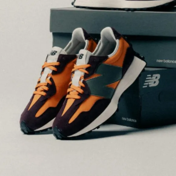 New Balance 327 Unisex M10/W11.5 Casual Sneakers Shoes Multi Colors NEW