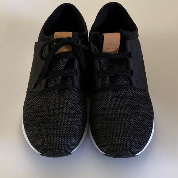 New Balance Kids KJCRZKGG in color moyen black