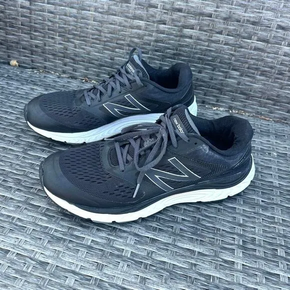 New Balance Men's 840 V4 Athletic Running Shoes Size 13 Black Magnet